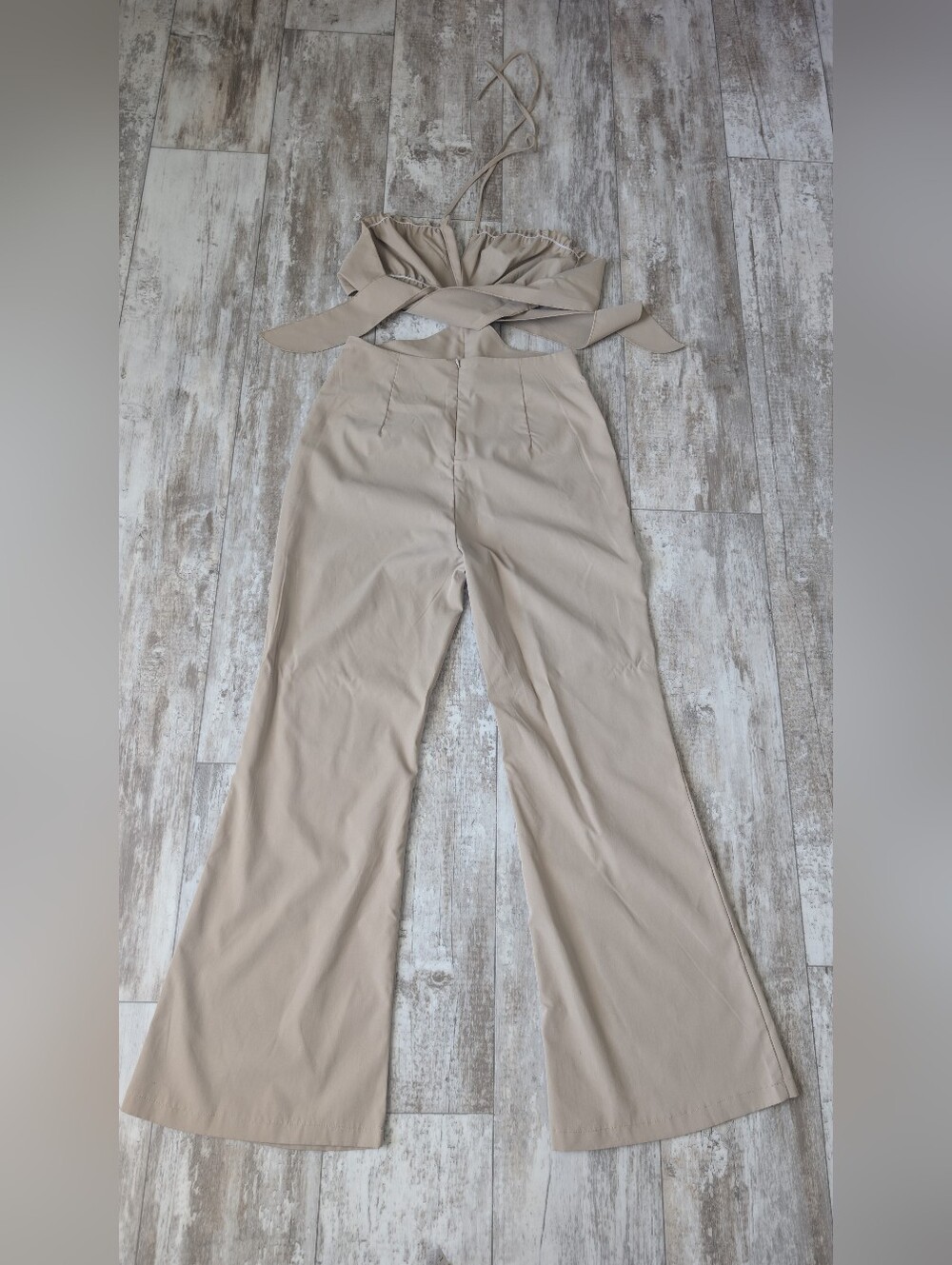 SHEIN Beige Cutout Wide-Leg Jumpsuit - Picture 3 of 10